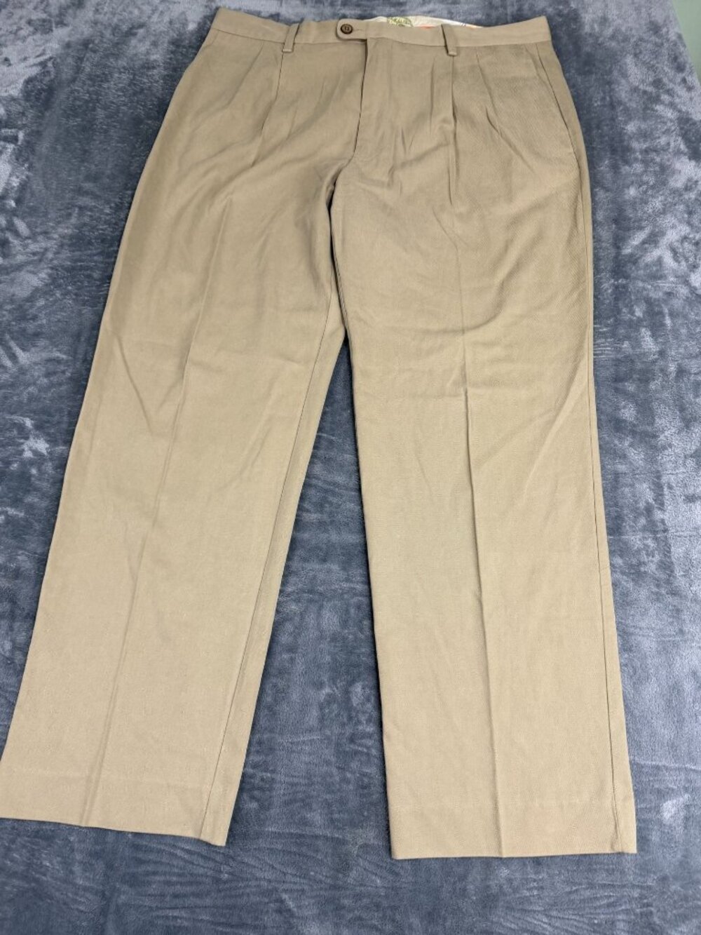 Tommy Bahama Mens Brown Pleated Chino Pants 38x32